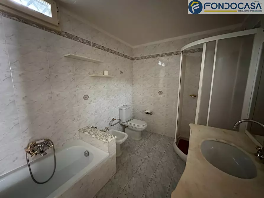 Immagine 30 di Villa in vendita  in Via Misciano a Camaiore