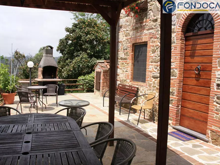 Immagine 18 di Rustico / casale in vendita  in Pian del Rio a Camaiore