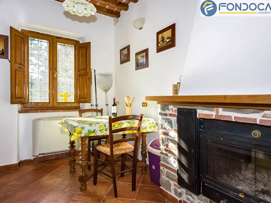 Immagine 27 di Rustico / casale in vendita  in Pian del Rio a Camaiore