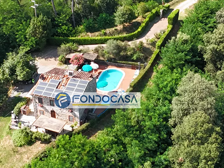 Immagine 7 di Rustico / casale in vendita  in Pian del Rio a Camaiore