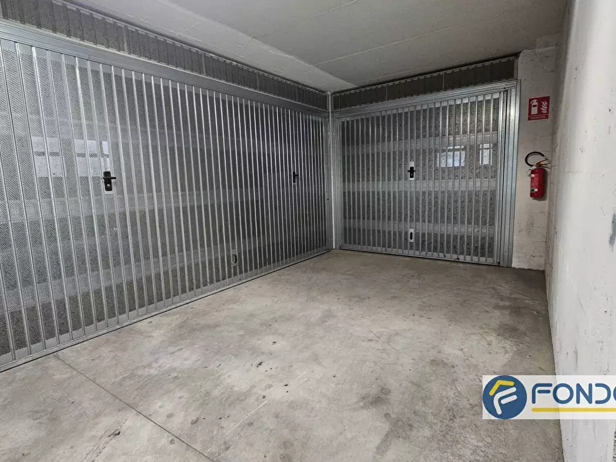 Immagine 5 di Magazzino in vendita  a Castelli Calepio