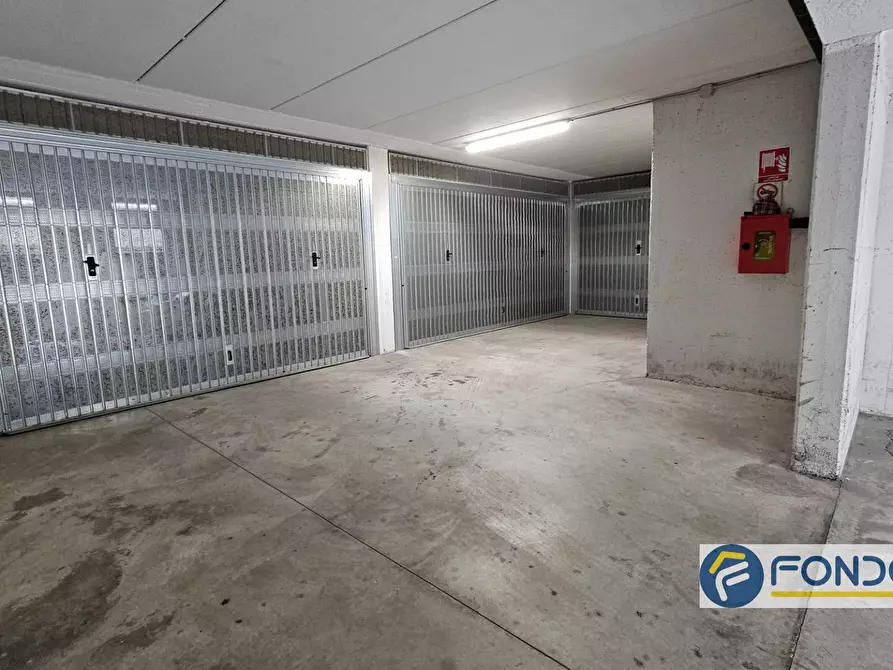 Immagine 6 di Magazzino in vendita  a Castelli Calepio