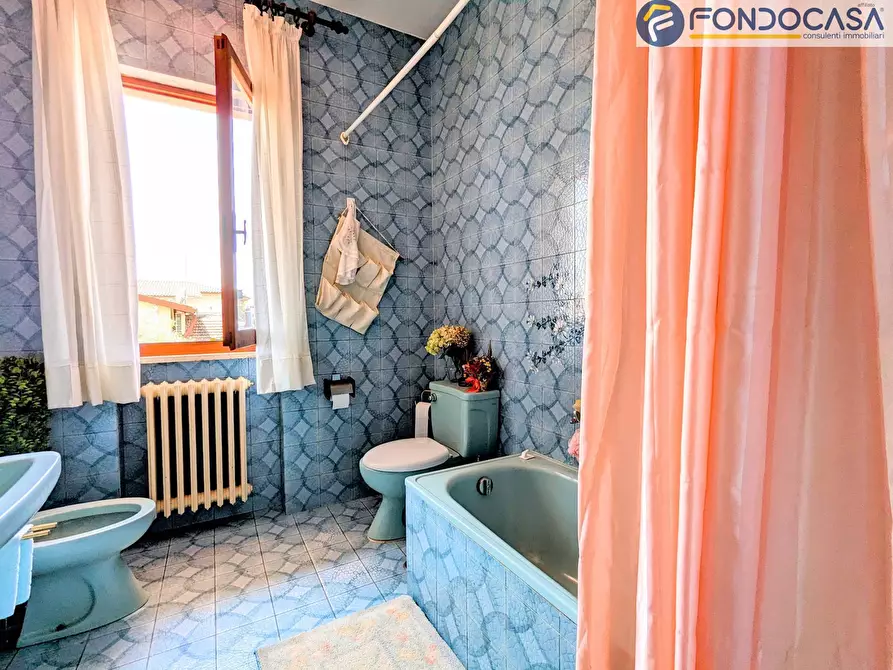 Immagine 29 di Casa bifamiliare in vendita  in Via Giandiana a Seravezza