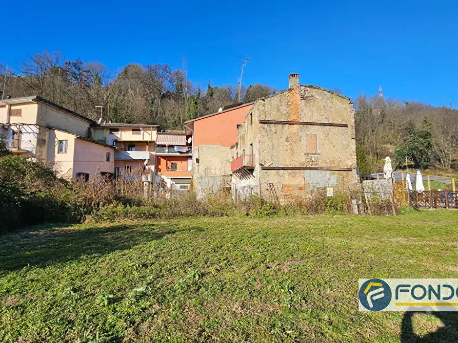 Immagine 3 di Rustico / casale in vendita  a Castelli Calepio