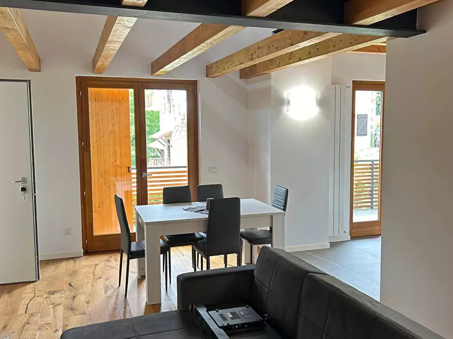 Immagine 7 di Appartamento in vendita  in Via Conciliazione a Castione Della Presolana