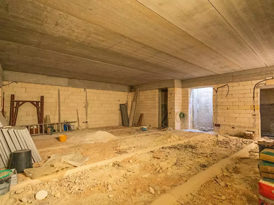 Immagine 30 di Villa in vendita  in via per oria a Manduria