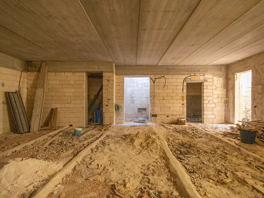 Immagine 28 di Villa in vendita  in via per oria a Manduria