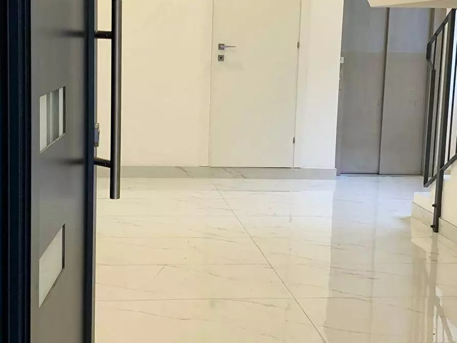 Immagine 15 di Appartamento in vendita  in Via Neghelli a Alassio