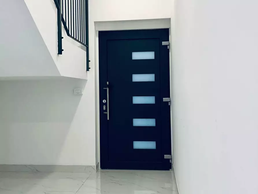 Immagine 17 di Appartamento in vendita  in Via Neghelli a Alassio