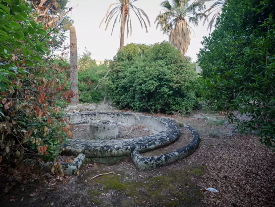 Immagine 8 di Villa in vendita  in via roma a Maruggio