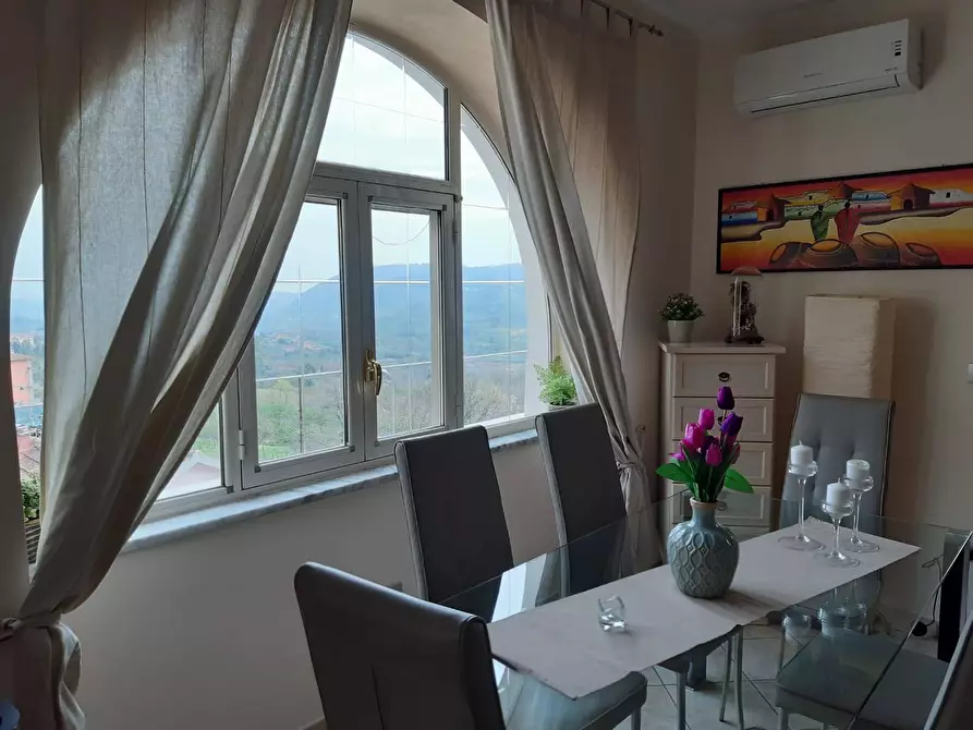 Immagine 4 di Casa semindipendente in vendita  in Via Sant'angelo Di Ogliara a Salerno