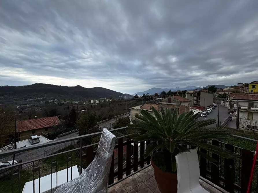 Immagine 11 di Casa semindipendente in vendita  in Via Sant'angelo Di Ogliara a Salerno