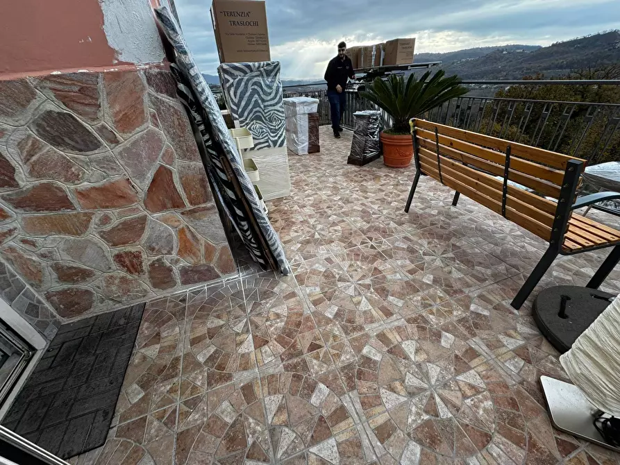 Immagine 12 di Casa semindipendente in vendita  in Via Sant'angelo Di Ogliara a Salerno