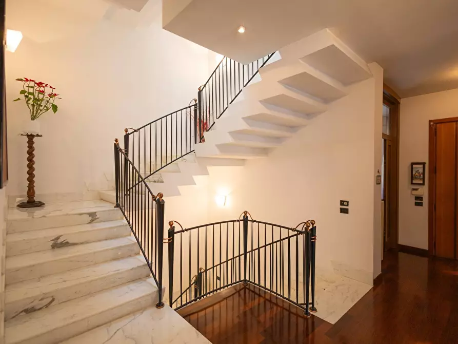 Immagine 12 di Villa in vendita  in via antonietta de pace a Lecce