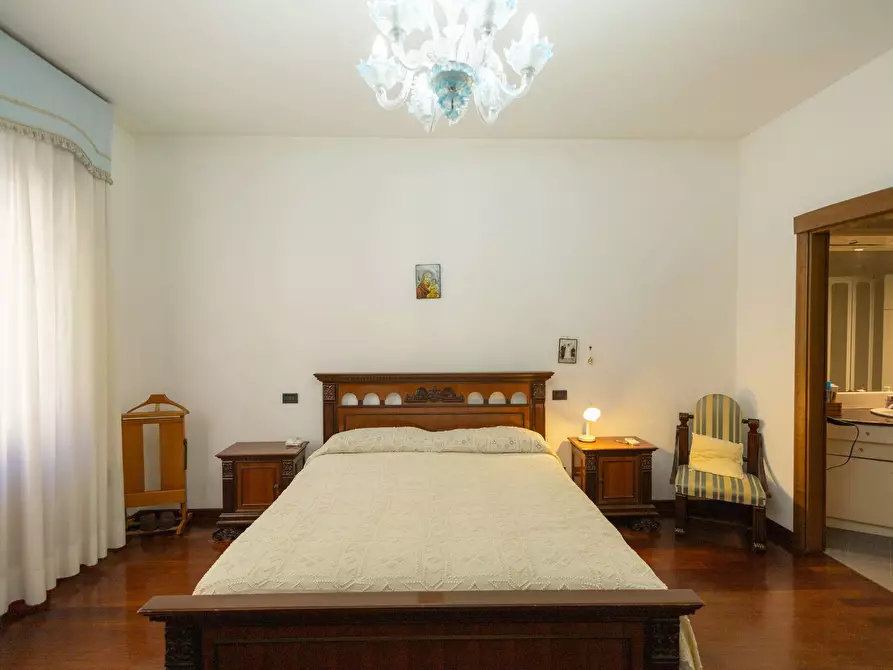 Immagine 16 di Villa in vendita  in via antonietta de pace a Lecce