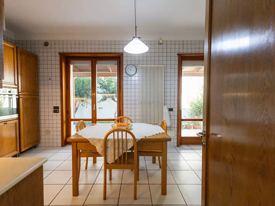 Immagine 6 di Villa in vendita  in via antonietta de pace a Lecce