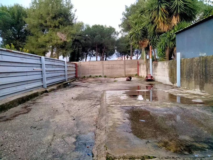 Immagine 1 di Terreno industriale in vendita  a Castello Di Cisterna