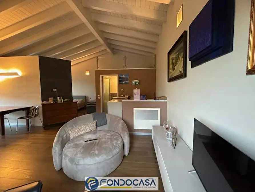 Immagine 10 di Villetta a schiera in vendita  a Coccaglio