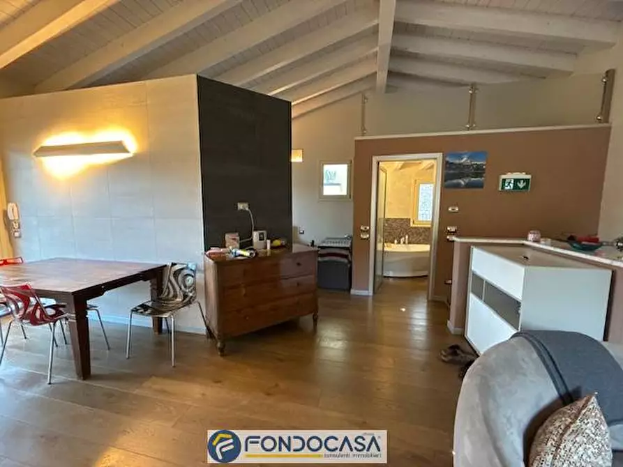 Immagine 14 di Villetta a schiera in vendita  a Coccaglio