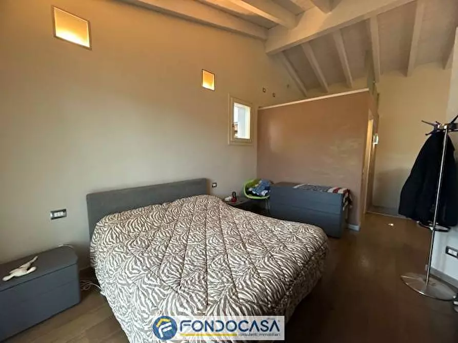 Immagine 17 di Villetta a schiera in vendita  a Coccaglio