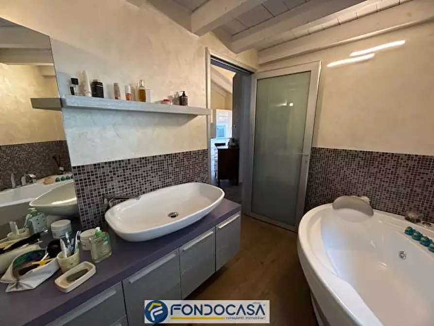 Immagine 24 di Villetta a schiera in vendita  a Coccaglio