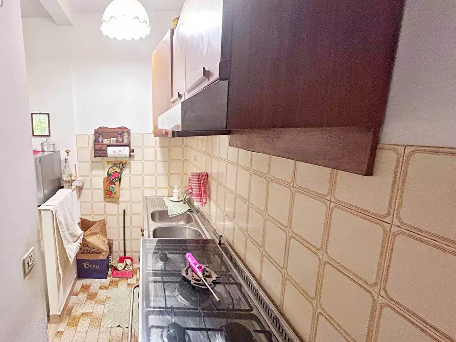 Immagine 11 di Villetta a schiera in vendita  in Via Solaio a Pietrasanta