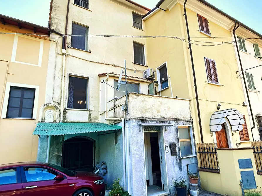 Immagine 3 di Villetta a schiera in vendita  in Via Solaio a Pietrasanta
