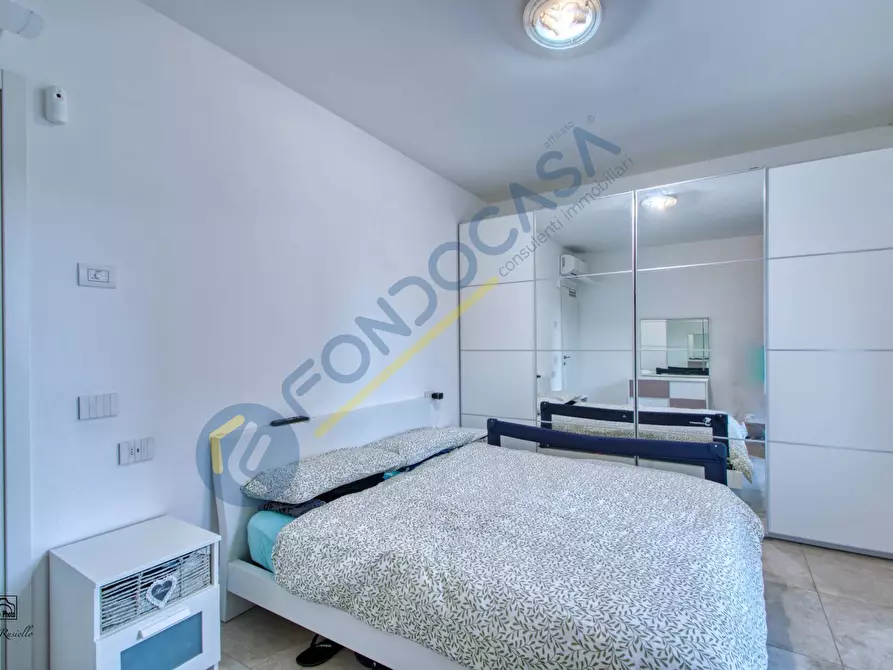 Immagine 13 di Appartamento in vendita  in VIA MONTE CENERI a Limbiate