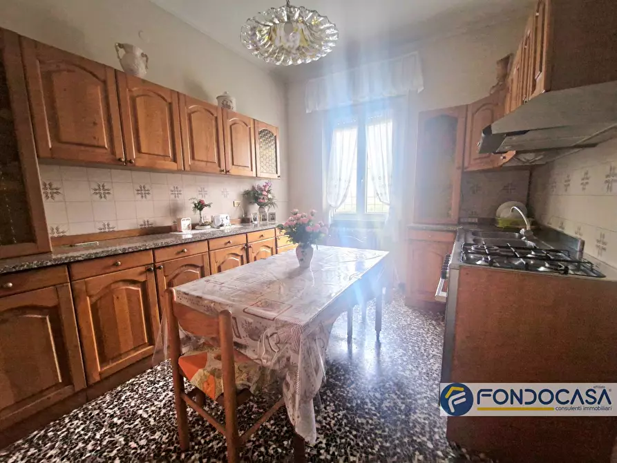 Immagine 10 di Villa in vendita  a Travagliato