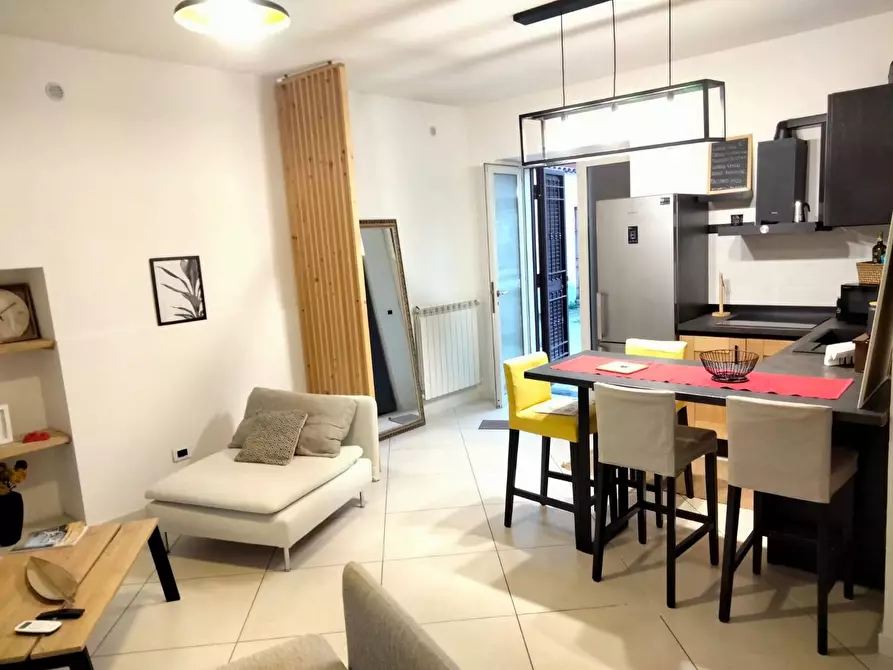 Immagine 1 di Appartamento in vendita  a Pomigliano D'arco