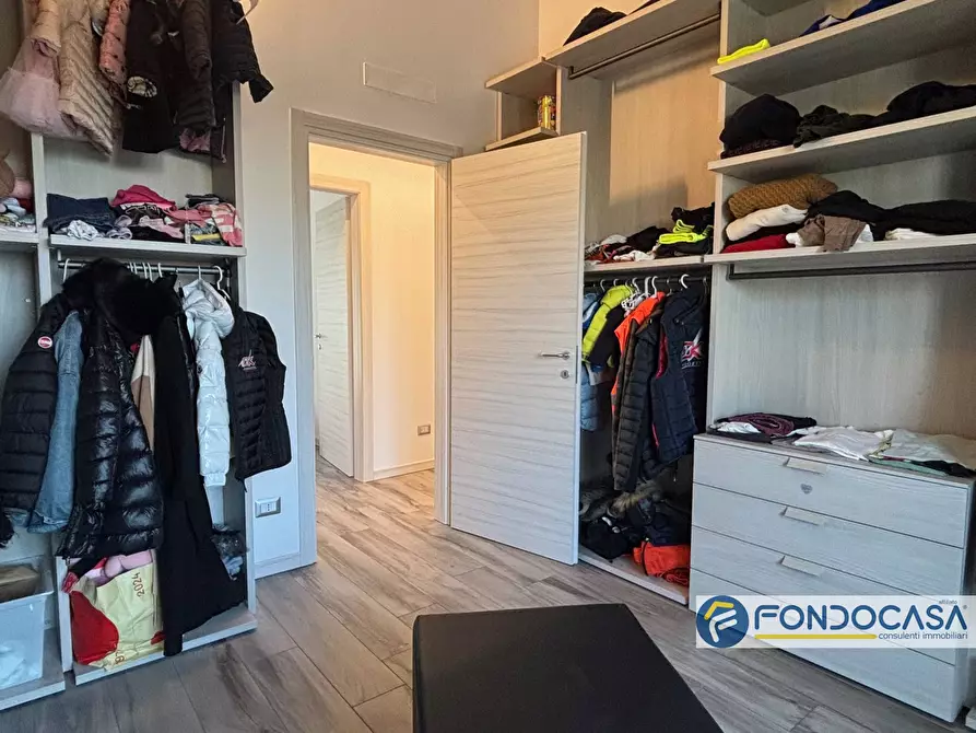 Immagine 21 di Villa in vendita  a Carobbio Degli Angeli