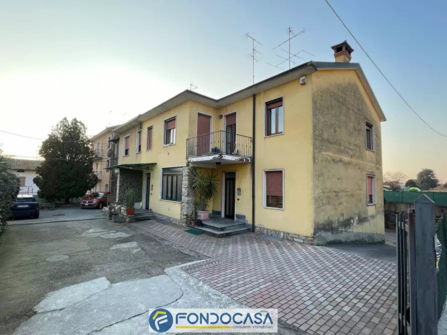 Immagine 1 di Appartamento in vendita  a Erbusco