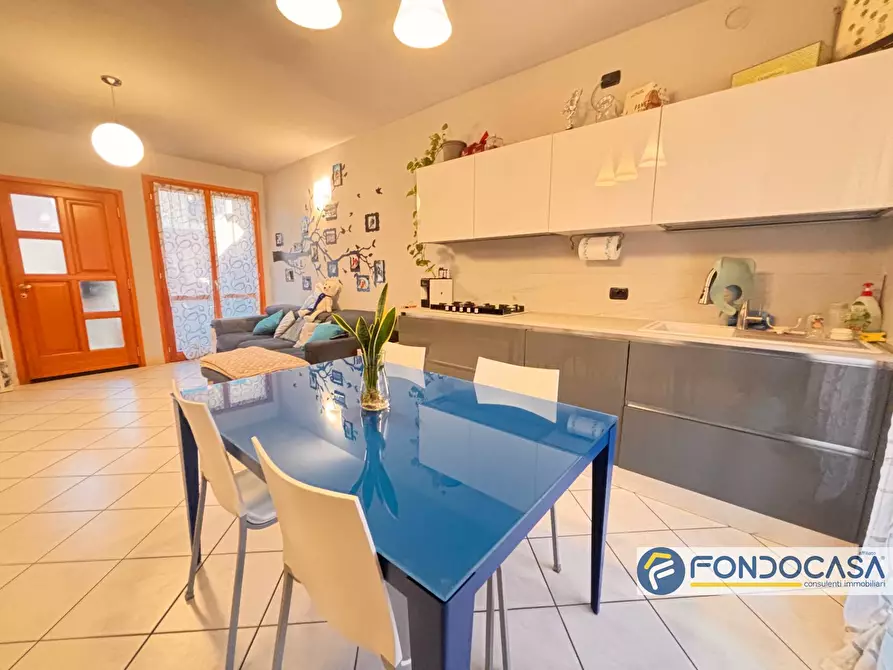 Immagine 5 di Appartamento in vendita  in Palazzolo sull'Oglio via Molinara a Palazzolo Sull'oglio