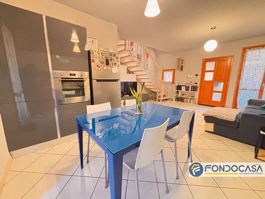 Immagine 2 di Appartamento in vendita  in Palazzolo sull'Oglio via Molinara a Palazzolo Sull'oglio