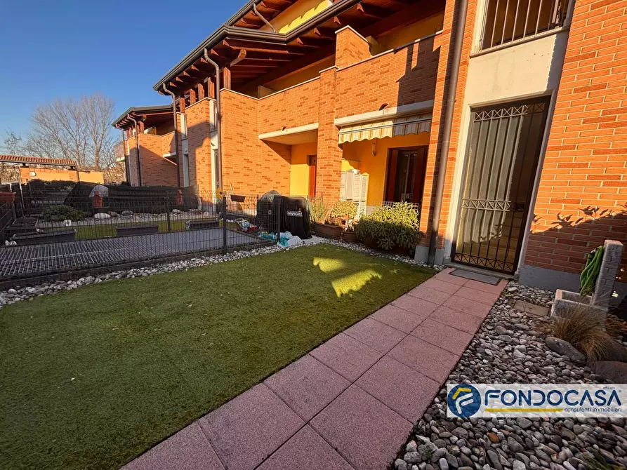 Immagine 17 di Appartamento in vendita  in Palazzolo sull'Oglio via Molinara a Palazzolo Sull'oglio