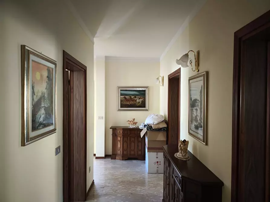 Immagine 10 di Appartamento in vendita  in Via Guizzetti a Clusone