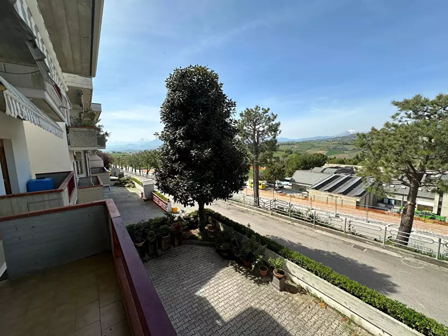 Immagine 3 di Appartamento in vendita  in Via Don Milani a Offida