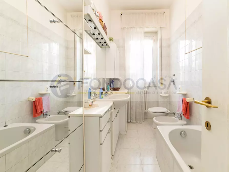 Immagine 21 di Appartamento in vendita  in Via Trasimeno a Milano