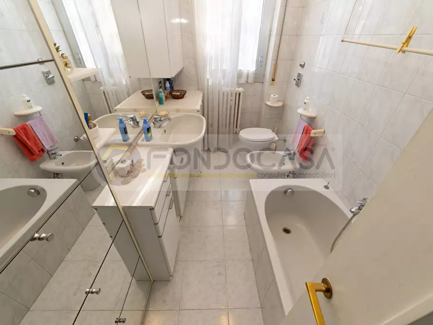 Immagine 22 di Appartamento in vendita  in Via Trasimeno a Milano