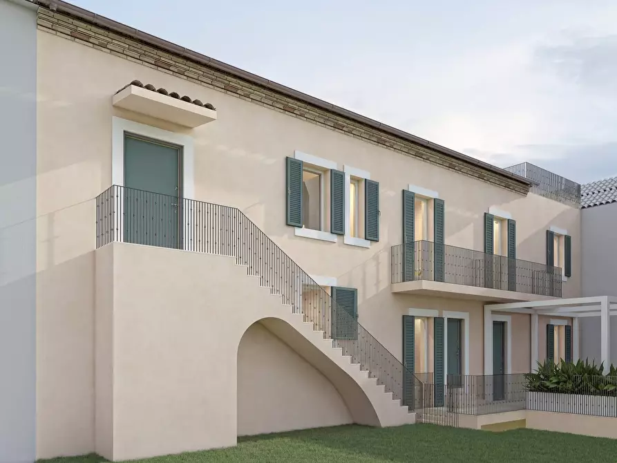 Immagine 3 di Appartamento in vendita  in Via Fratelli Rosselli a Grottammare