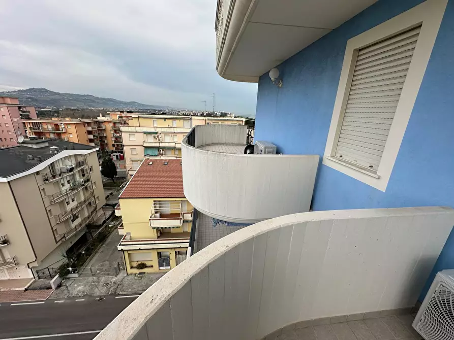 Immagine 20 di Appartamento in vendita  in Viale della Vittoria a Alba Adriatica