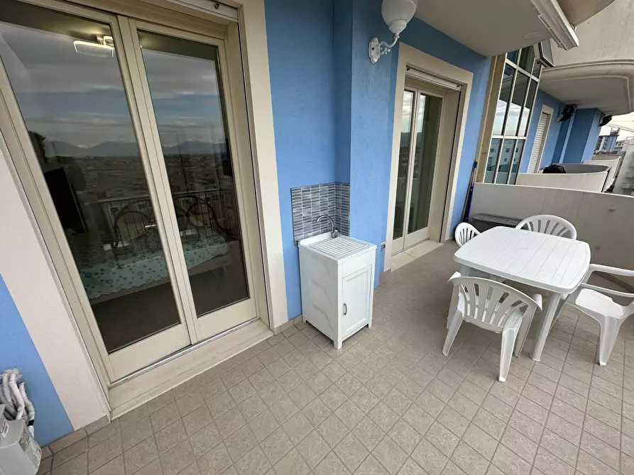 Immagine 26 di Appartamento in vendita  in Viale della Vittoria a Alba Adriatica