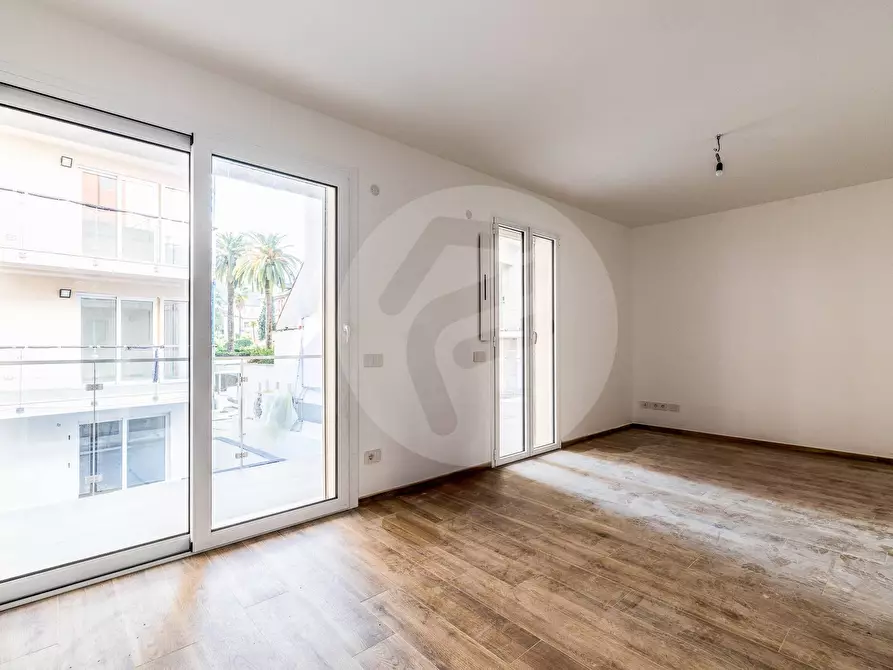 Immagine 4 di Appartamento in vendita  in via milite ignoto a Alassio