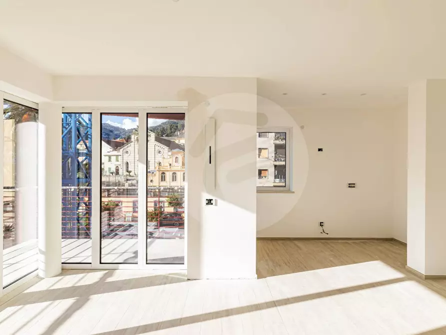 Immagine 7 di Appartamento in vendita  in via bosco a Alassio