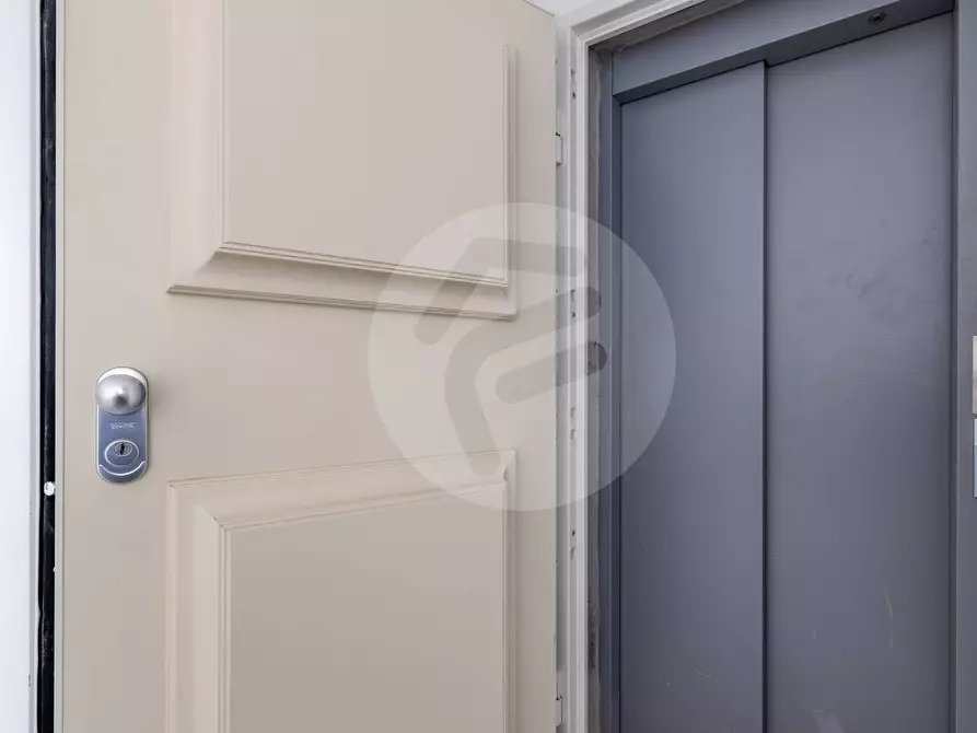 Immagine 15 di Appartamento in vendita  in via milite ignoto a Alassio