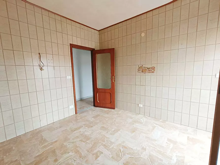 Immagine 5 di Appartamento in vendita  a Casoria