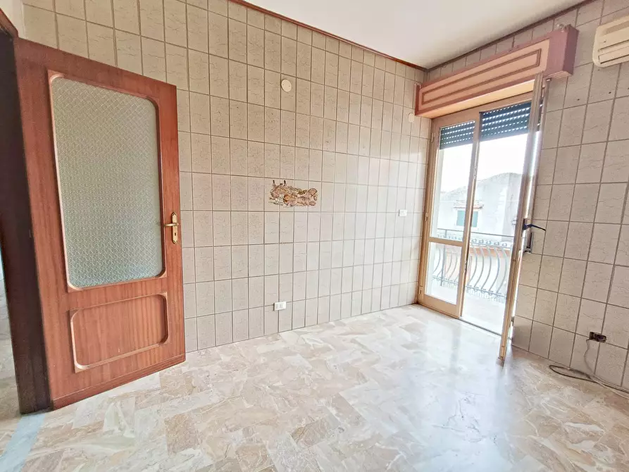 Immagine 1 di Appartamento in vendita  a Casoria