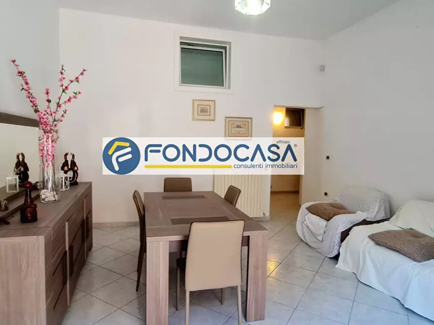 Immagine 2 di Appartamento in vendita  in Via Trento a Brindisi