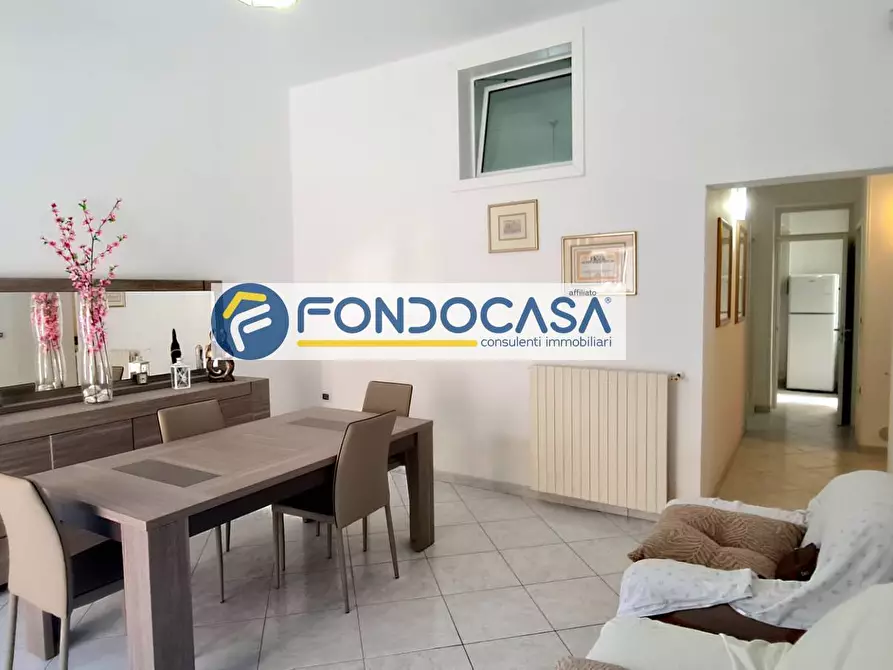 Immagine 5 di Appartamento in vendita  in Via Trento a Brindisi