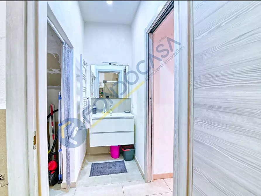 Immagine 9 di Villa in vendita  in VIA ISONZO a Solaro